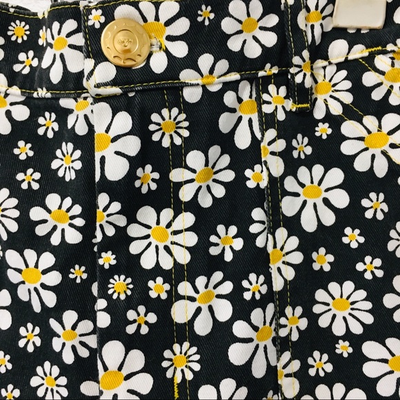 🌼SOLD🌼BBP Black Lazy Daisy Pants - Picture 4 of 6